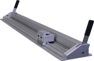 Роликовый (дисковый) резак KeenCut Evolution 3 BenchTop (3.1 м) Роликовый (дисковый) резак KeenCut Evolution 3 BenchTop (3.1 м)