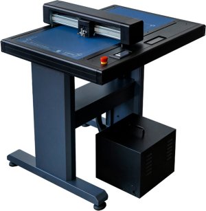 Режущий плоттер Vulcan Планшетный режущий плоттер FC-500VC Режущий плоттер Vulcan Планшетный режущий плоттер FC-500VC