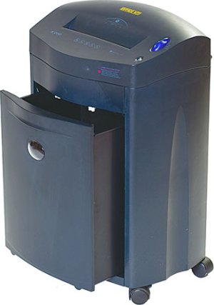 Шредер Office Kit S 200 (4x38 мм) Шредер Office Kit S 200 (4x38 мм)