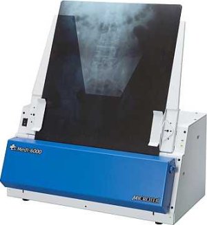 Microtek  Medi-6000 Plus
