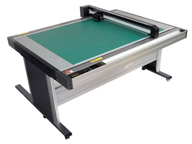 Graphtec FCX2000-180VС Graphtec FCX2000-180VС